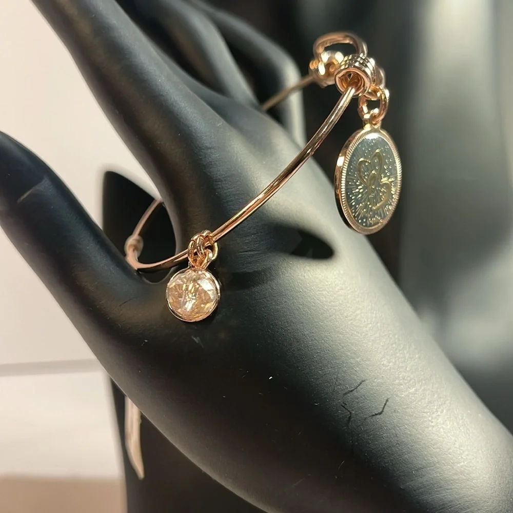NWT Rosegold Tone Mother/Daughter Bracelet
